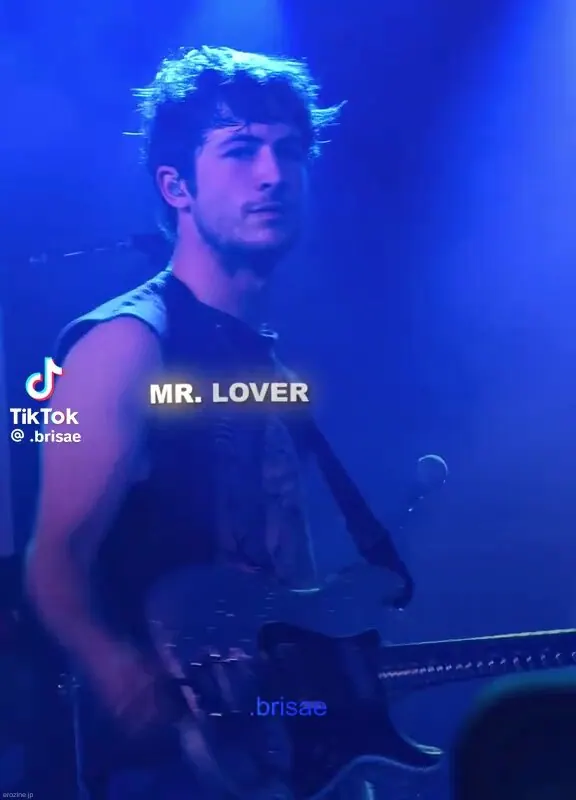 nick ღ@lustfuleycsのXエロ動画 00:19