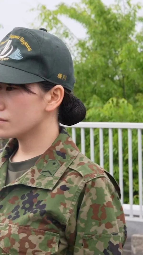 防衛省 陸上自衛隊@JGSDF_prのXエロ動画 01:10
