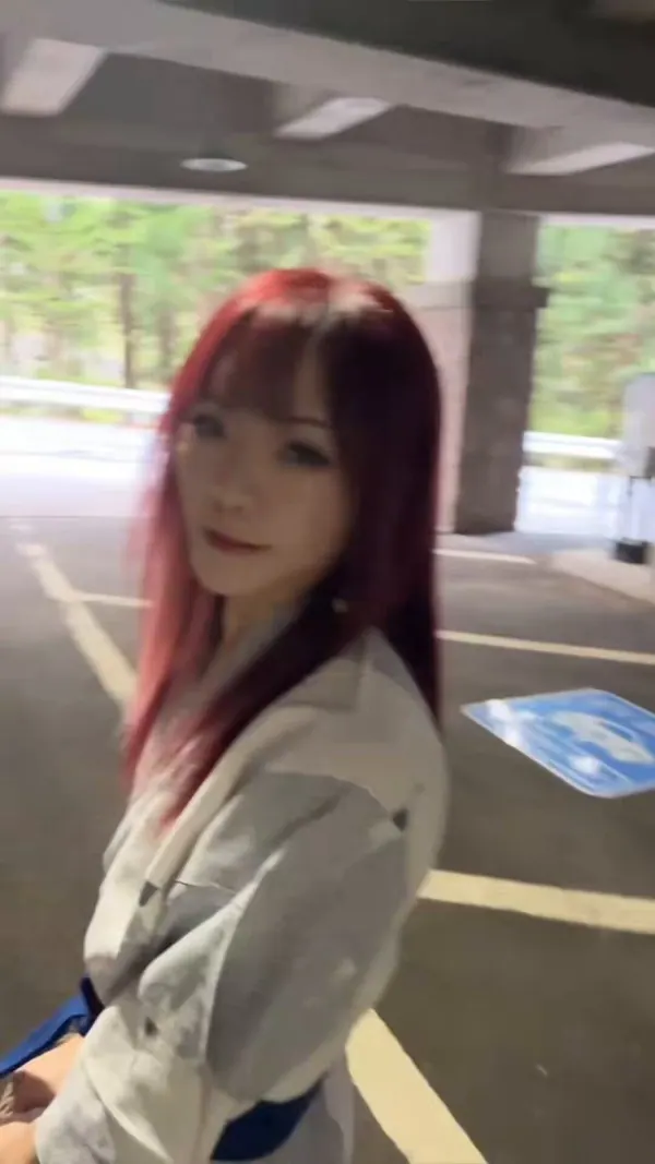Cathy@Cathy1314loveのXエロ動画 00:59