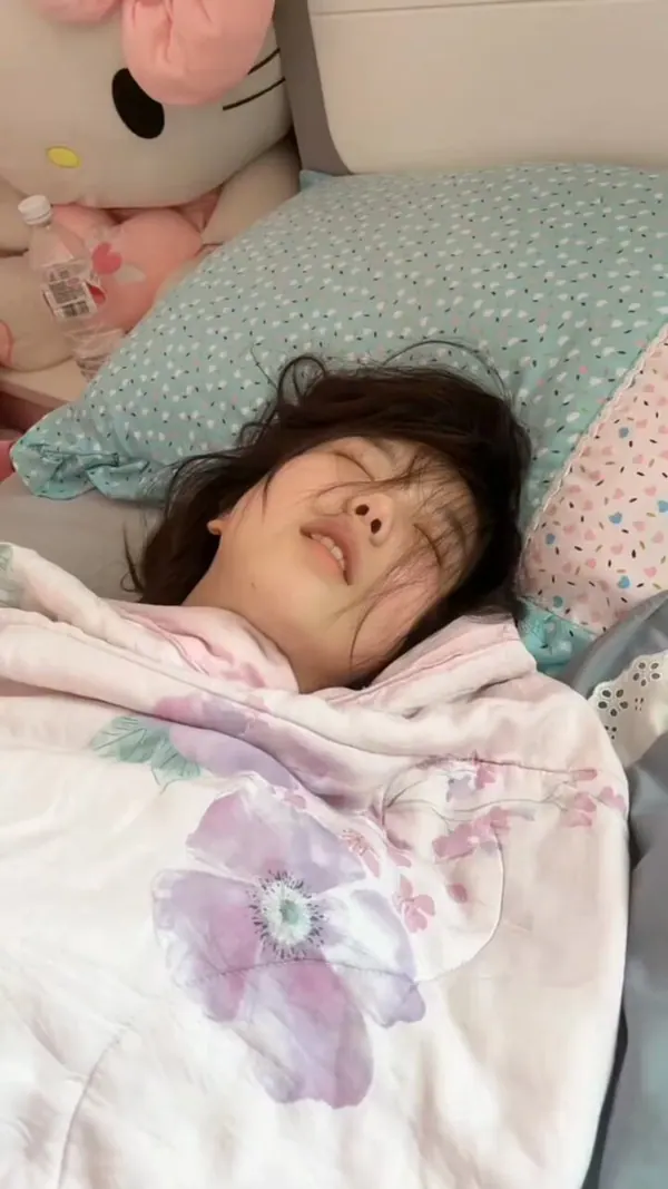 Xエロ動画 00:28