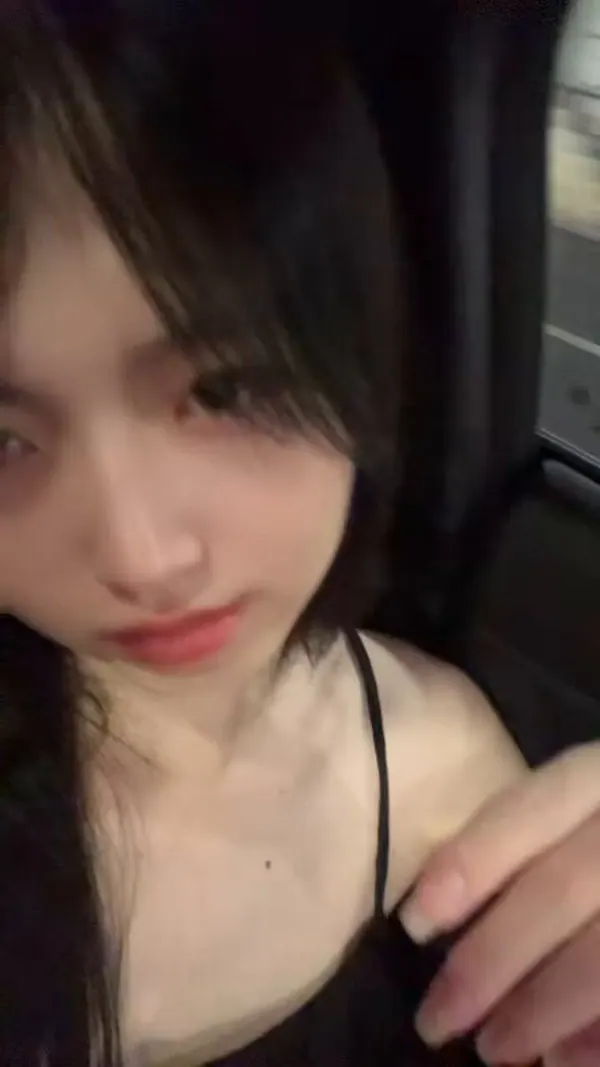 夜穗影@Xiaosui04のXエロ動画 00:11