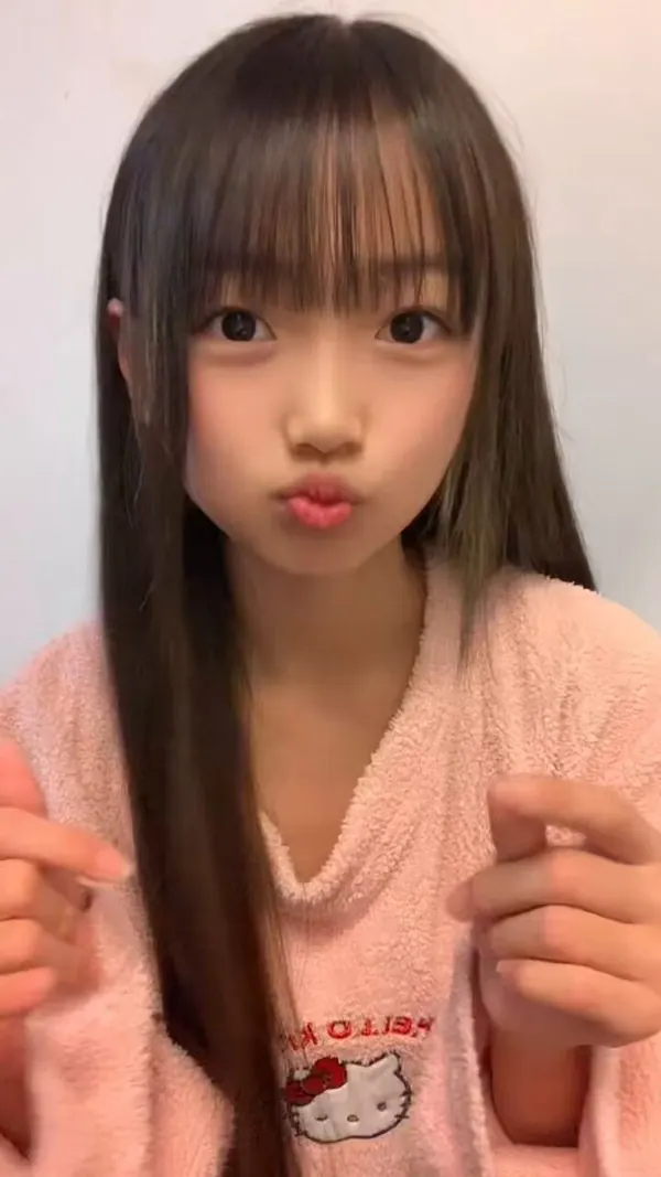 🎀れあ🎀@rea_modelのXエロ動画 00:15
