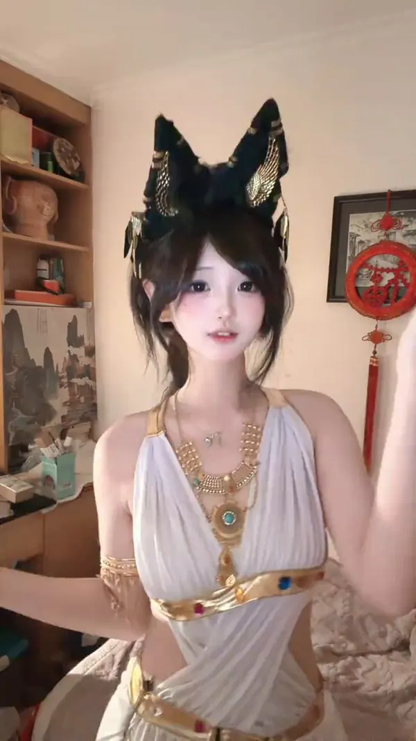 墨鱼(:◎)@MoYU_7777のXエロ動画 00:12