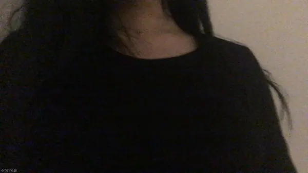 Neol@oviiixzのXエロ動画 00:18
