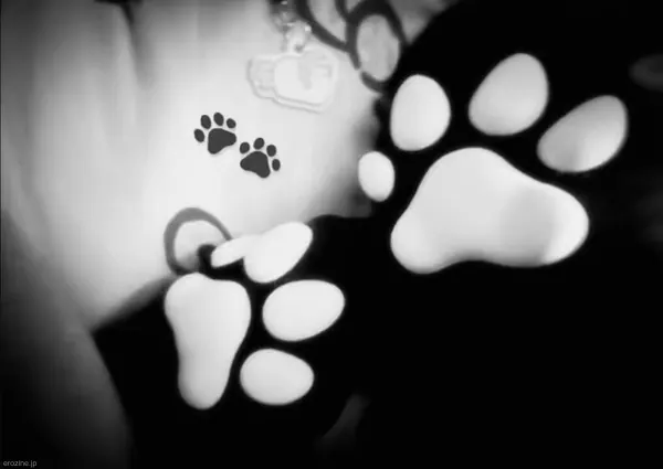 shh@delicatepwupのXエロ動画 01:00