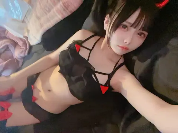 Xエロ動画 00:04