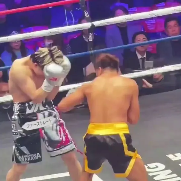 Raw Combat@Raw_Combat_のXエロ動画